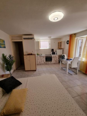 Sunset Apartment Petra